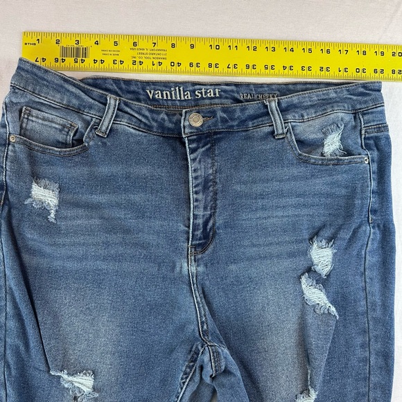 Vanillaโ Star Women's Distressed Blue Jeans - Picture 9 of 14